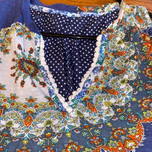 Multicolor Tunic - Picture 3 of 4